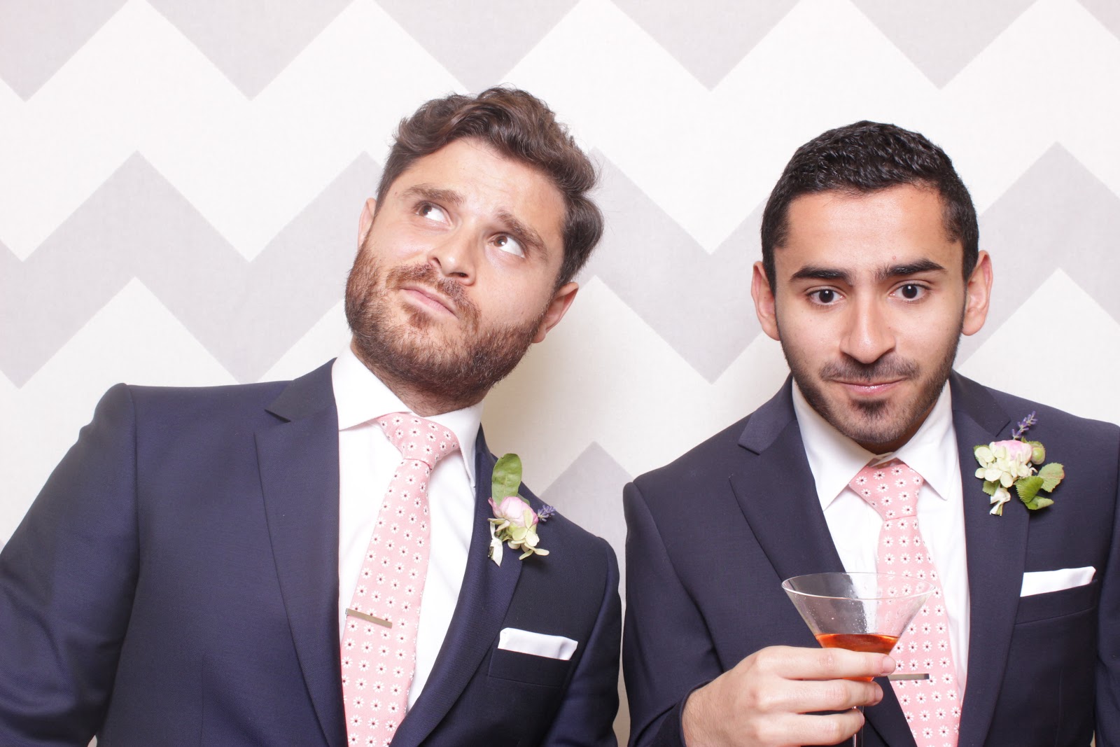 8 Questions to Ask When Choosing a Photo Booth Company for Your Wedding