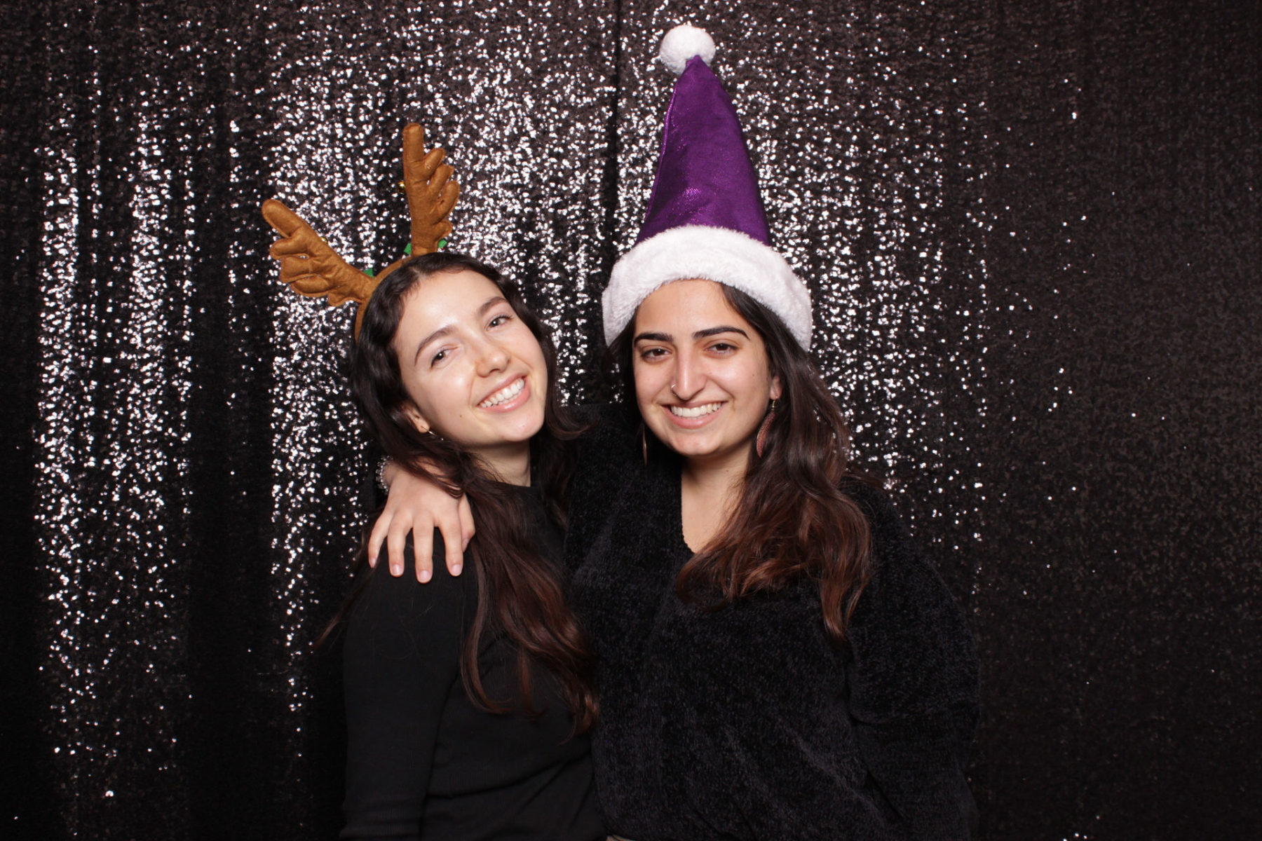 'Tis the Season to Smile: Planning Your Holiday Party Photo Booth