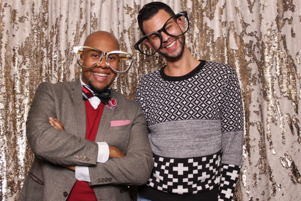 'Tis the Season to Smile: Planning Your Holiday Party Photo Booth